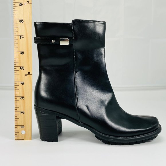 Predictions - Women’s Black Zipper Boot - Size 5 - Picture 6 of 9